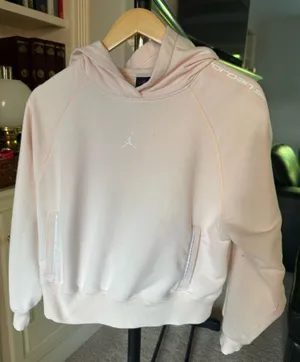 Light pink jordan cropped pullover hoodie thumbnail 1