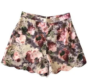 Lucca Couture (Revolve) Scallop hem floral high waisted dressy shorts thumbnail 4