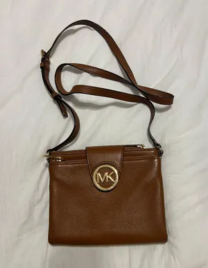 Brown thumbnail 1