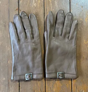 Worthington Classic Brown Leather Gloves with Buckle Detail thumbnail 1