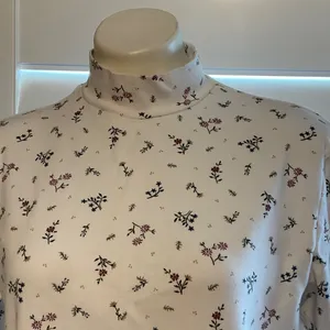 Floral Long Sleeve Top - Cream thumbnail 2