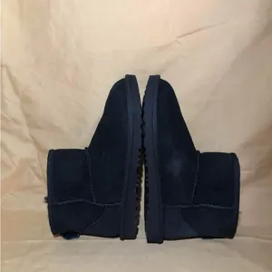 Ugg Classic Mini II Boots in Black thumbnail 9