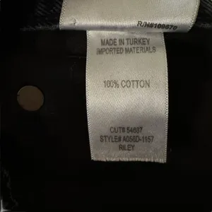 AGOLDE Riley Straight Crop Jeans Black Ripped thumbnail 8