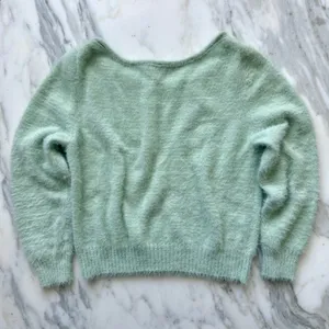Victoria's Secret Mint Green Fuzzy Pullover Sweater • Sz M thumbnail 6