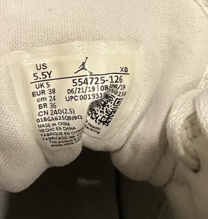 Air Jordan 1 Mid white sneakers thumbnail 5