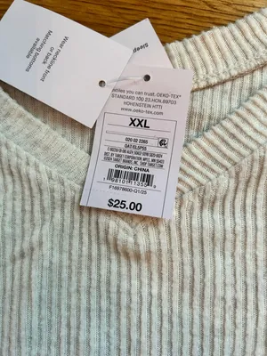 Auden cream colored sleep top xxl thumbnail 3