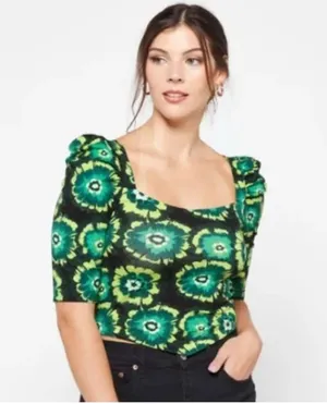 Free People Women's Give Me More Top like new size S short sleeves , puffy sleev thumbnail 1