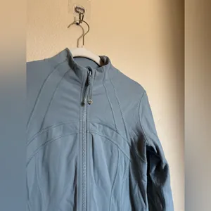 Lululemon Define Jacket Size‎ 8 Belgian Blue thumbnail 3