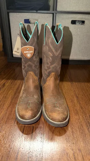 Women’s Ariat Boots thumbnail 2