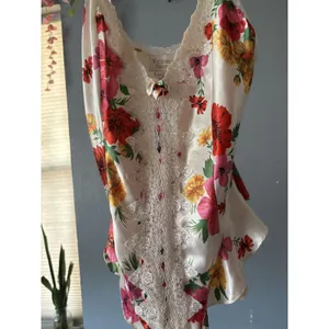 Vintage Victoria’s Secret Floral Satin Lace Teddy Bodysuit Size P thumbnail 2