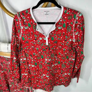 Roller Rabbit Red Christmas Pajama Set sz M thumbnail 3