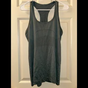 Lululemon Swiftly Tech Racerback Tank Top Size 10 Green Hip Length thumbnail 2