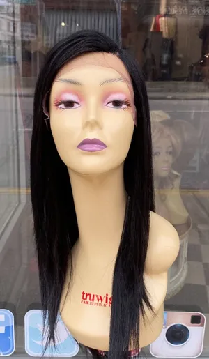 Black sidePart Lacefront wig thumbnail 1