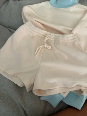 matching set  thumbnail 2