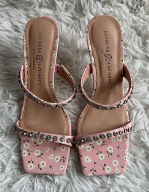 Chinese Laundry Heeled Sandal Floral New In Box Size 6.5 thumbnail 1