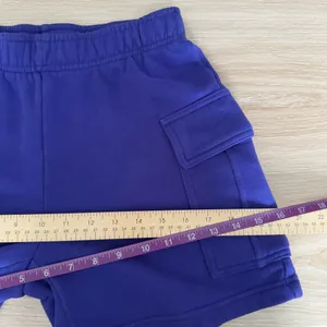 Aritzia TNA XS NEW Cozy Fleece Cargo Shorts Electric Purple Comfy Lounge thumbnail 7