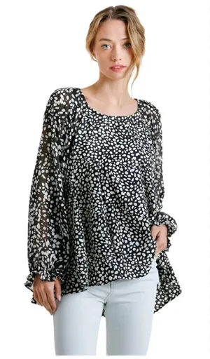 Umgee Women's Dalmation Print Balloon Ruffle SleeveTop Small thumbnail 1