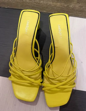 1 inch heels  thumbnail 1