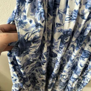 Abercrombie & Fitch Emerson Floral Midi Dress Size XS Blue Puff‎ Sleeve Cottage thumbnail 4
