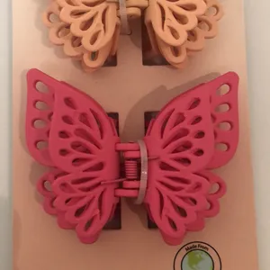 Butterfly nwt Hair Clips Set of 3 pink peach cream 4 x 3 inches thumbnail 2