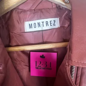NWT Montrez Moto Jacket Womens M Pink Faux Leather Belted Zipper Edgy Bikercore thumbnail 7