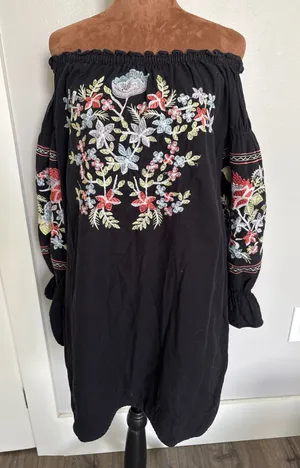 Free People‎ Fleur Du Jour Black Floral Embroidered Off Shoulder Dress Medium thumbnail 1