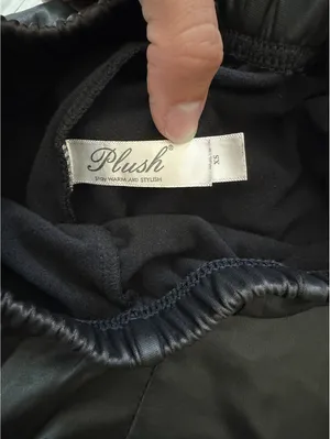 Revolve PLUSH Faux Leather Moto Grunge Scandi Minimal Fleece Lined Leggings xs thumbnail 3