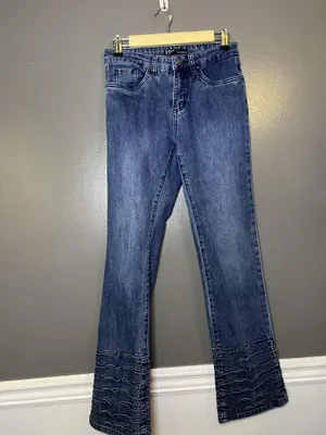 FDJ French Dressing Olivia Bootcut Jeans Womens 2 Medium Wash Pleated Hem Denim thumbnail 2