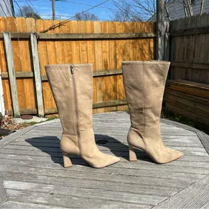 Vince Camuto Womens Tressara Beige Suede Side Zip Knee-High Boots Shoes size 8.5 thumbnail 2