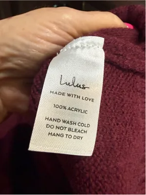 Women's Lulus Burgundy Cable Knit Turtleneck Sweater Dress Size M thumbnail 8