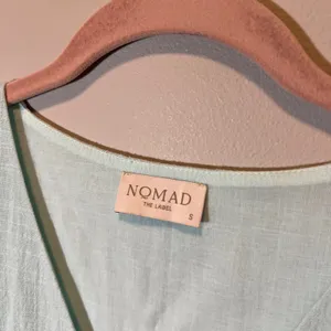 Nomad The Label Mint Green Cotton V-Neck Maxi Dress with Pockets Women's Small thumbnail 3