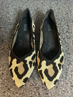 MIA Leopard Knit Pointed Toe Flats - Black & Tan thumbnail 1