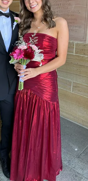 Red Mermaid Strapless Metallic Prom Dresses with Pleats thumbnail 3