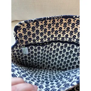 Vera Bradley Night and‎ Day Hipster Crossbody Bag Retired Floral Paisley Quilted thumbnail 7