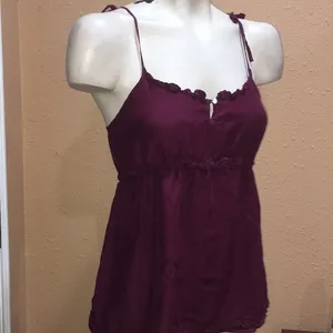 Gap purple top thumbnail 3