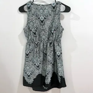 Motherhood Maternity black and aqua print top size small thumbnail 4