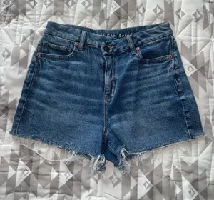 American Eagle Curvy Mom Shorts thumbnail 1