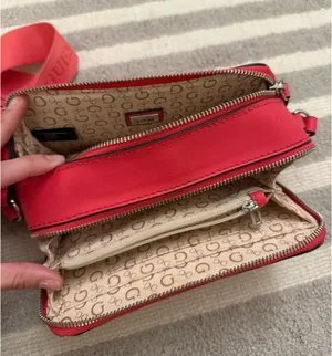Guess hot pink satchel bag thumbnail 2