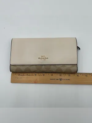 Coach Slim Trifold Wallet In Signature Canvas EUC Logo Designer thumbnail 9