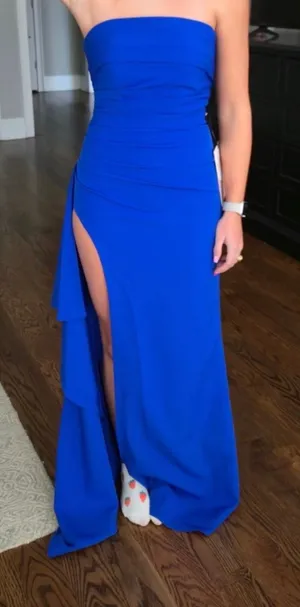 Blue formal dress Size 4 thumbnail 1