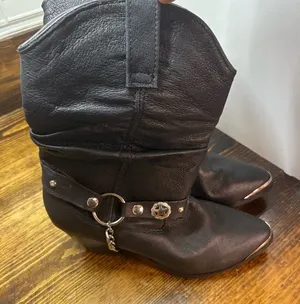 Dingo‎ Black Slouchy Western Boots Size 5 thumbnail 1