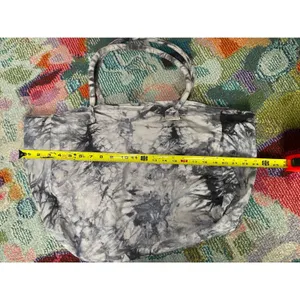 Victorias Secret PINK Tie Dye Canvas Tote Bag Black White Large Beach Travel Bag thumbnail 2