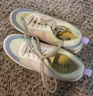 Multi color sneakers  thumbnail 1