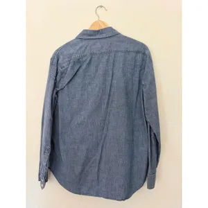 Tommy Bahama Button Down Shirt Women M Blue Denim Chambray Long Sleeve Excellent thumbnail 6