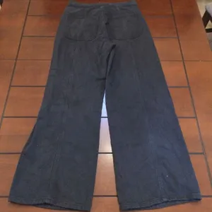 Levi’s rib cage wide leg 28 black jeans thumbnail 4