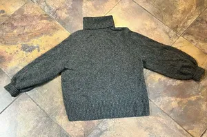 H&M Women’s Large Gray Turtleneck with Cuff Wrist thumbnail 1
