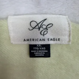 American Eagle XXL Cropped Sweatshirt Yellow Short Sleeve Raw Hem Boxy Fit Top thumbnail 5