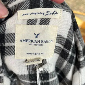 American Eagle Women's Black & White Plaid Soft Flannel Shirt Size M. NEW! thumbnail 5
