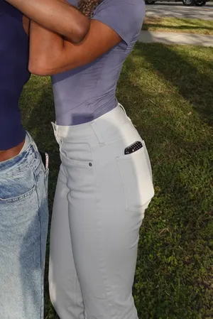 White American Eagle jeans thumbnail 2