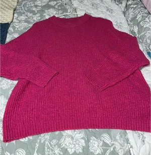 Pink American Eagle Sweater  thumbnail 1